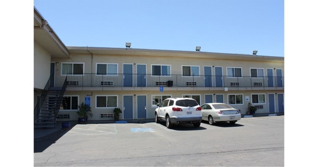 Parkway Inn Fresno Exteriér fotografie