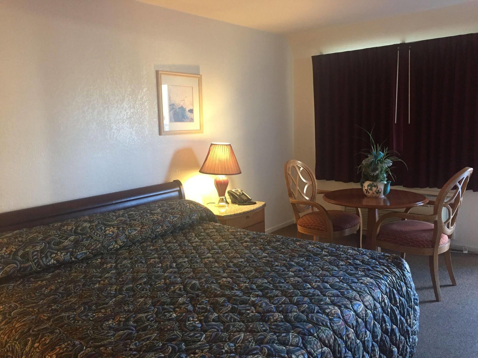 Parkway Inn Fresno Exteriér fotografie